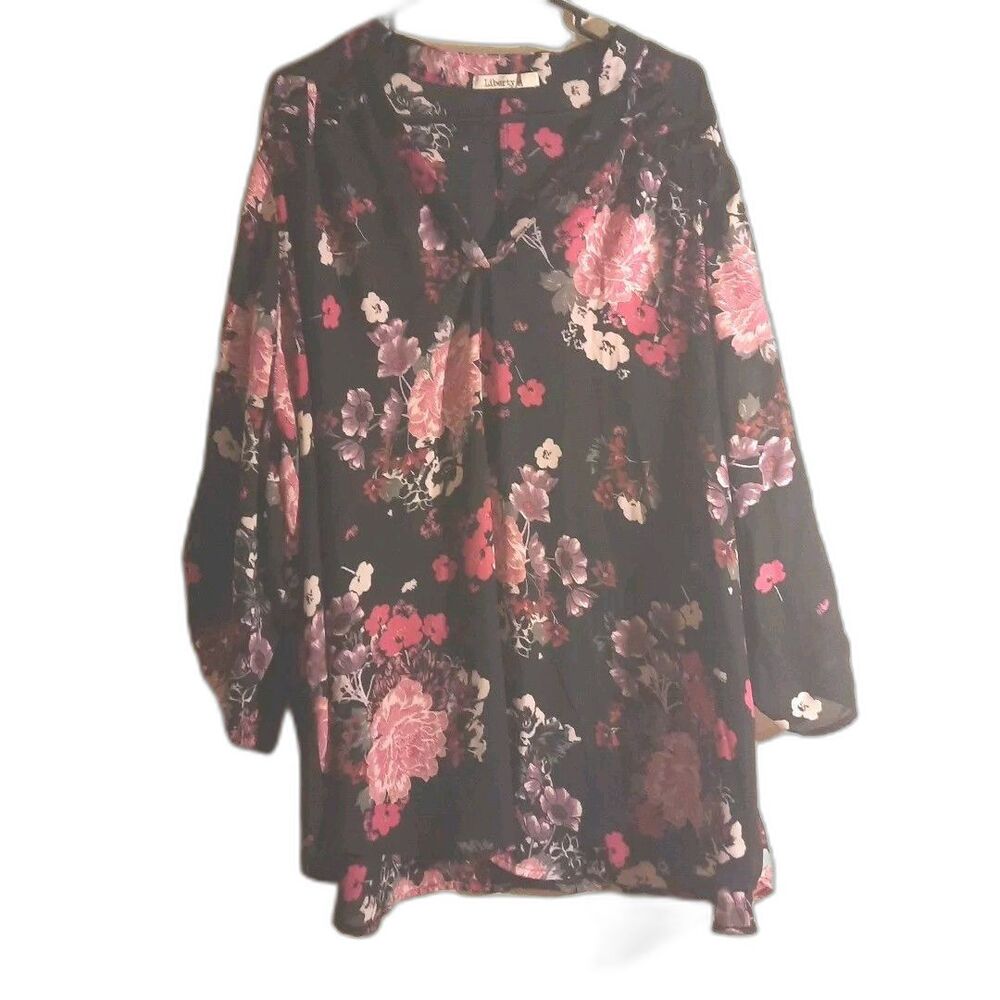 Liberty Love Black Floral Blouse – Women’s 3XL – Flowy & Feminine